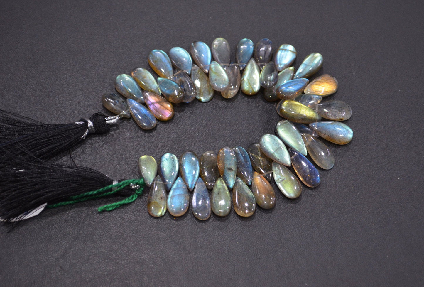 Labradorite Smooth Pear Shape Beads , 7 Inches , 8x14 - 9x18 mm , 32529
