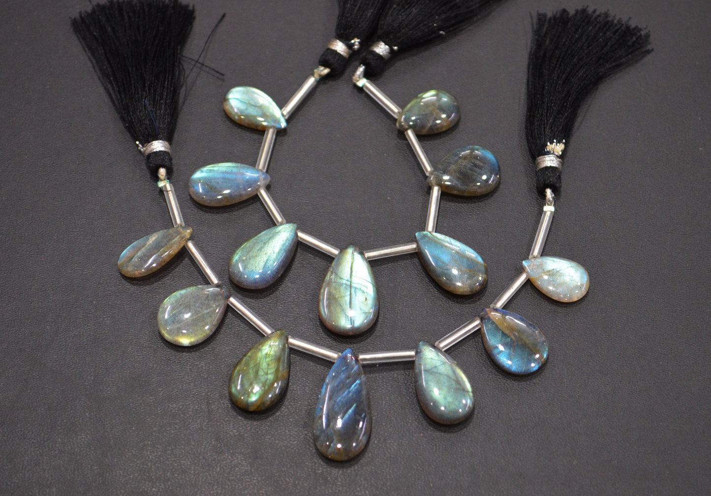 Labradorite Smooth Pear Shape Beads , 7 Pieces In A Strand , 11x17 - 14x23 mm , 32533