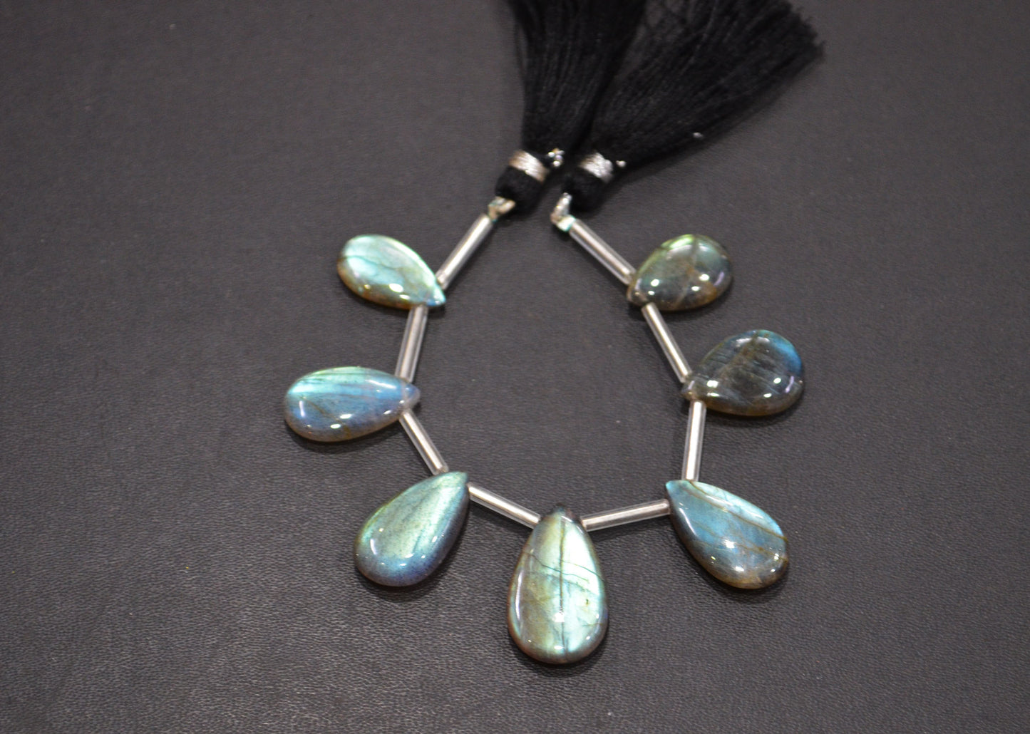 Labradorite Smooth Pear Shape Beads , 7 Pieces In A Strand , 11x17 - 14x23 mm , 32533