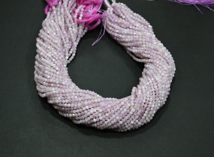 Lavender Quartz Faceted Round Shape Beads , Lavender Quartz Faceted Beads , Sold By Strand , 15.50 Inches , 3.25 mm , 32592