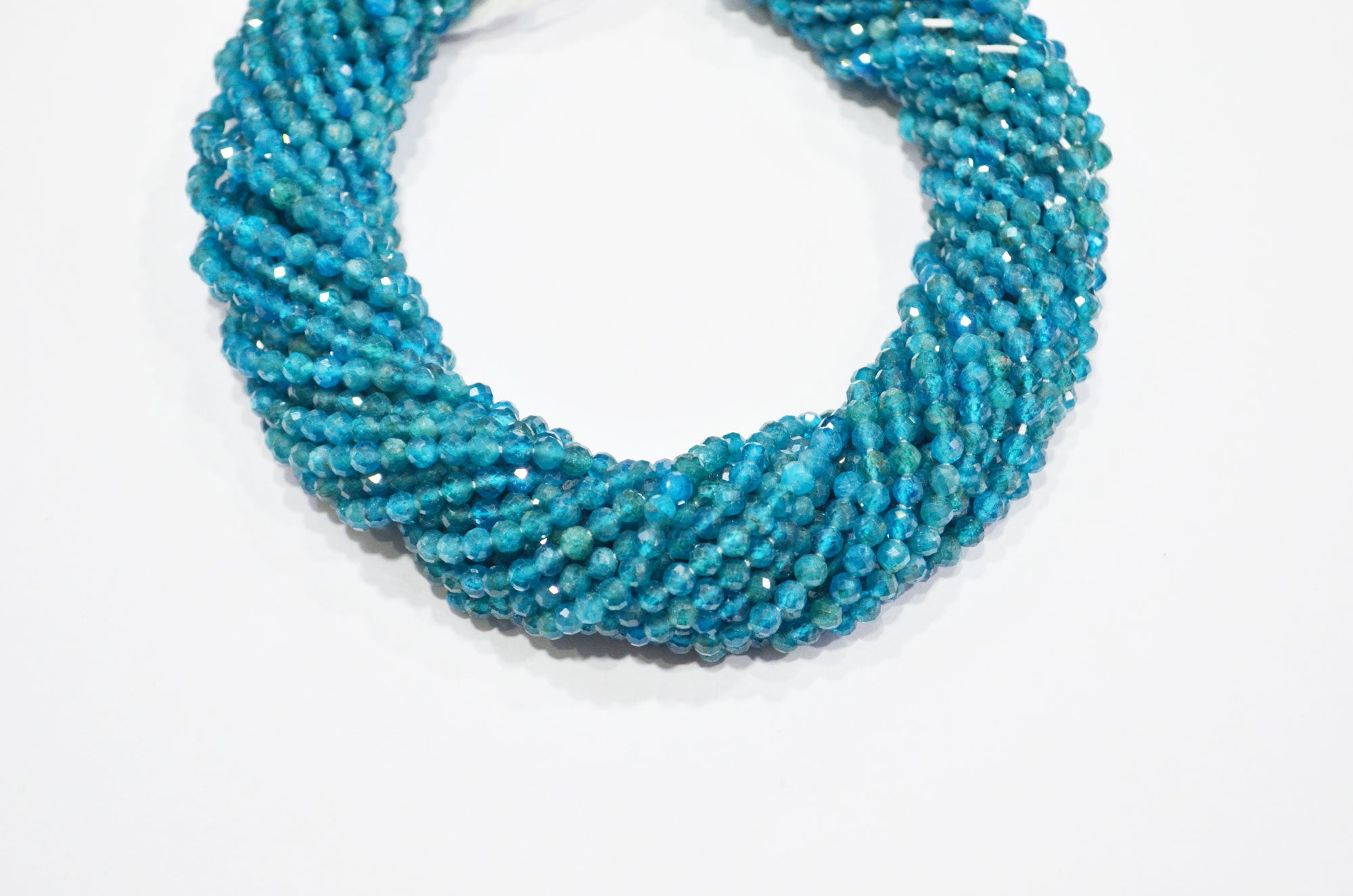 Neon Apatite Faceted Round Shape Beads , Sold By Strand , 13 Inches , 4 mm , 32593