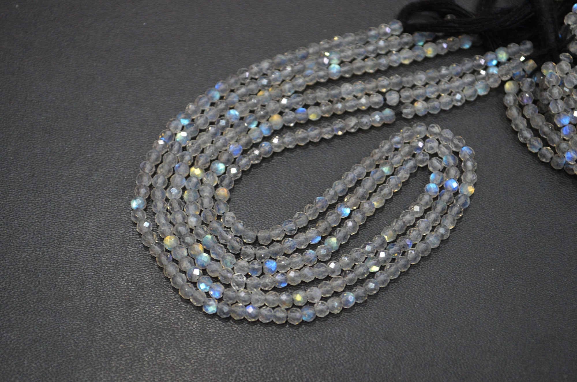 Labradorite Round Shape Beads , 12.50 Inches , 3.25 mm , 32597