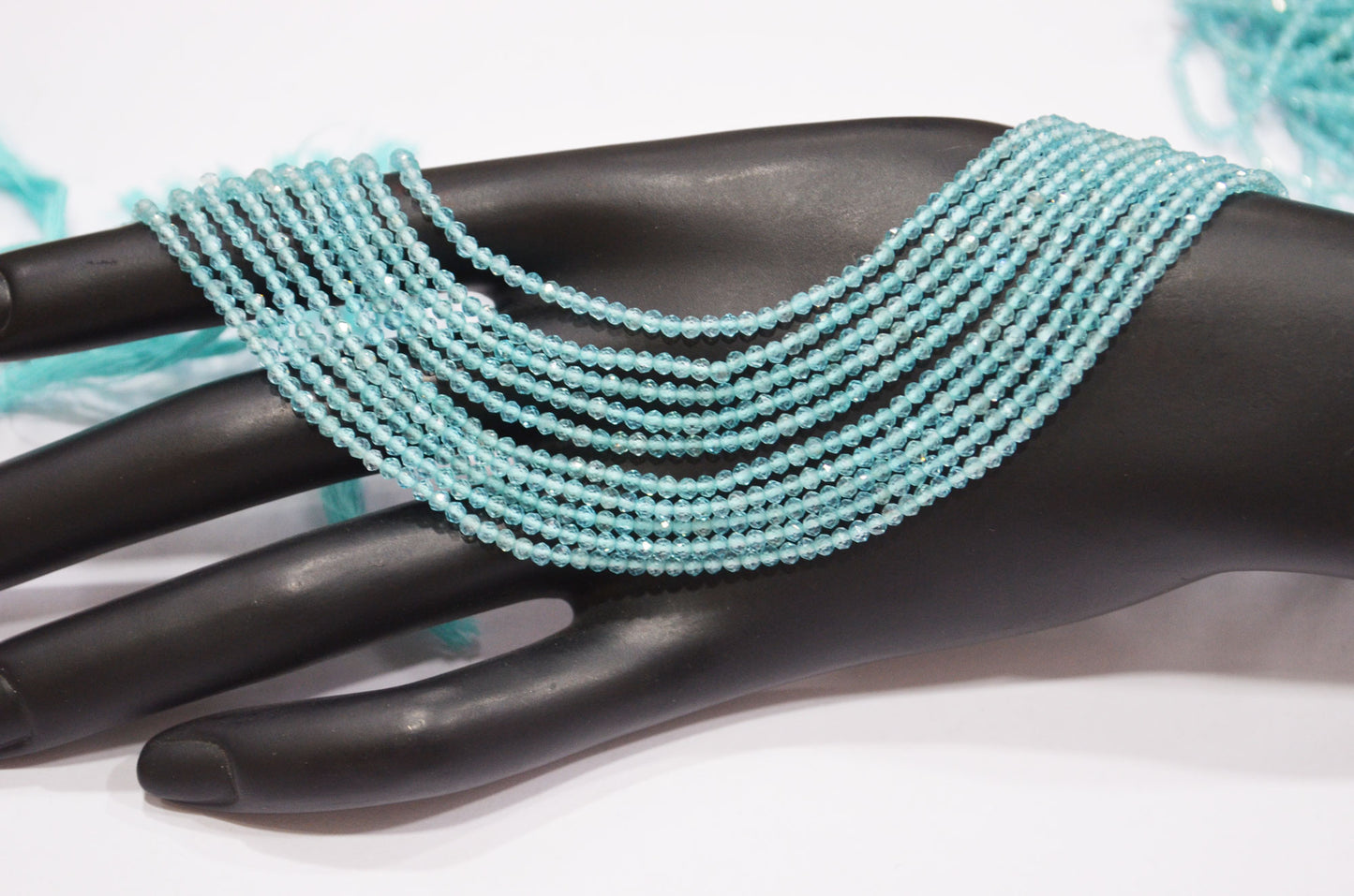 Sky Apatite Faceted Round Shape Beads , Sold By Strand , 13 Inches , 2.50 mm , 32602