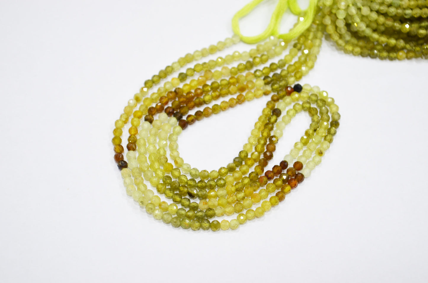 Grossular Garnet Faceted Round Shape Beads , Sold By Strand , 12.50 Inches , 3 mm , 32603