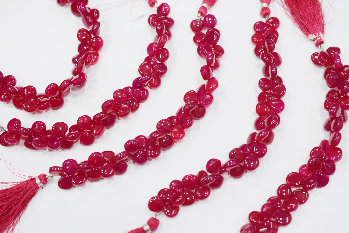 Hot pink chalcedony Side Drill smooth  heart Shape Briolettes, Sold By Strand, 7 Inches,Hot pink chalcedony Side Drill smooth  heart Shape Briolettes, Sold By Strand, 7 Inches, 10 mm, 32669