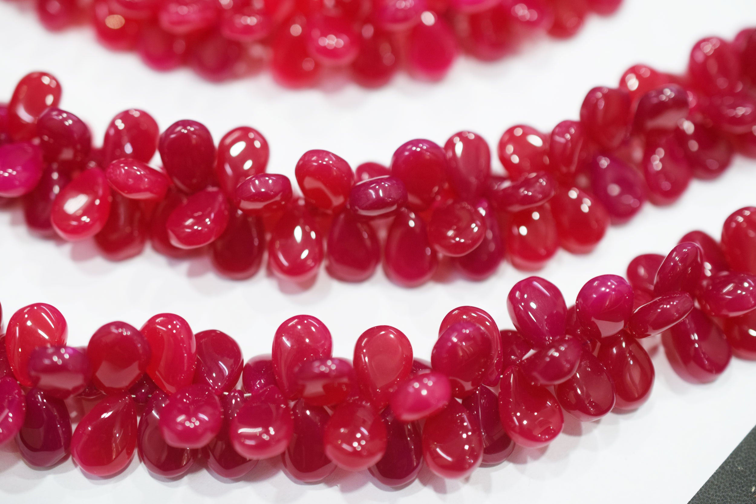 Hot pink chalcedony Side Drill smooth  Pear Shape Briolettes, Sold By Strand, 7 Inches, 9x13 mm, 32672