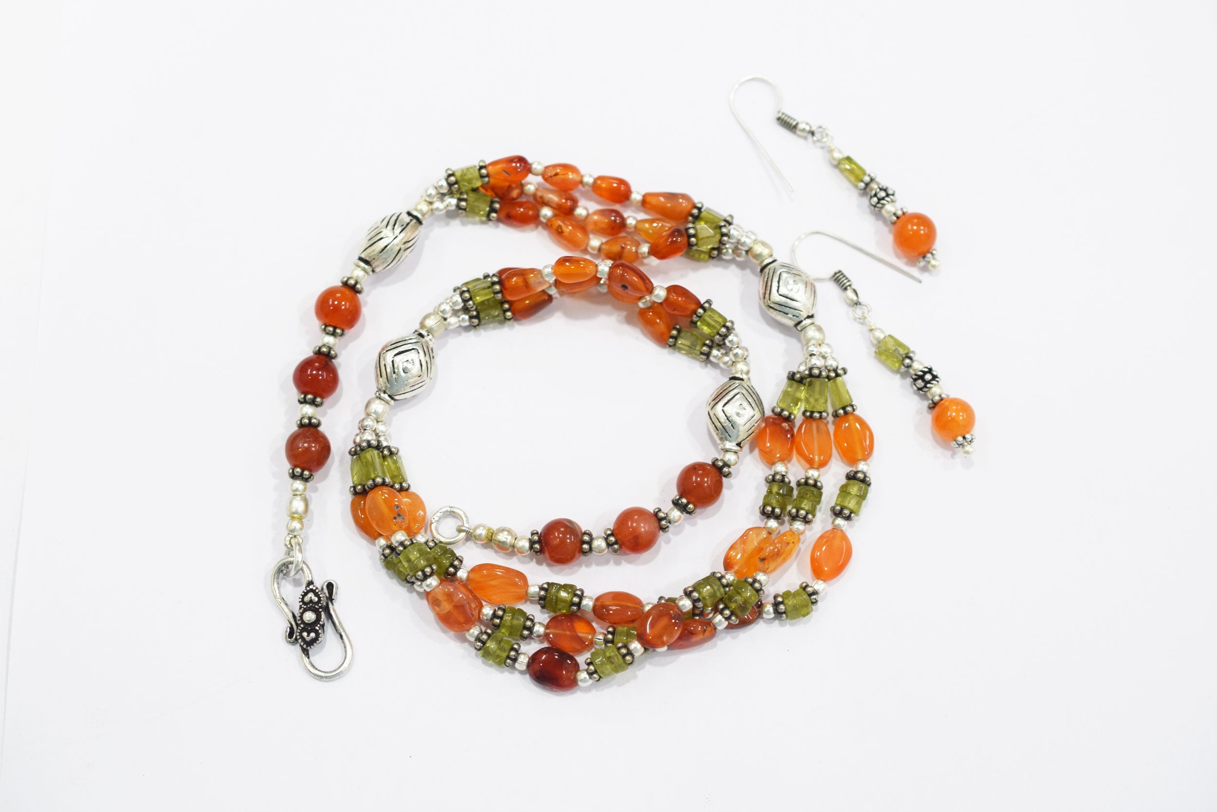 Natural Carnelian, Peridot &amp; Red Jasper Multi-Strand Braided Necklace Set , Earthy Multi-Layer Gemstone Statement Jewelry with Drop Earrings, 32815