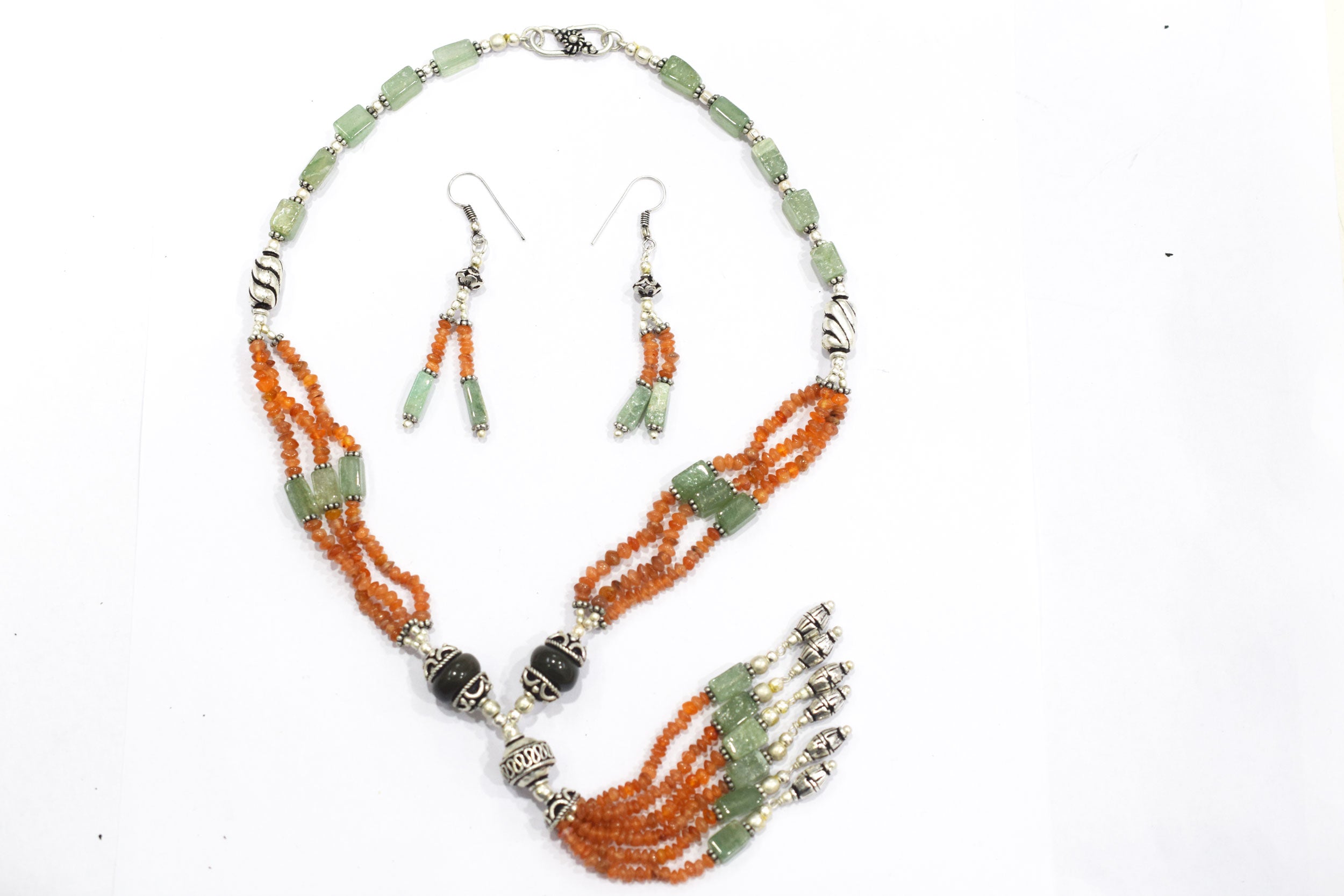 Green Aventurine Carnelian Tassel Necklace Set, Beaded Gemstone Lariat and Dangle Earrings, Orange and Green Boho Crystal Jewelry Gift, 32841