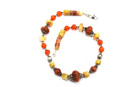 Natural Carnelian and Agate Beaded Necklace – Handcrafted Gemstone Strand with Carved Pumpkin Focal Beads,32900