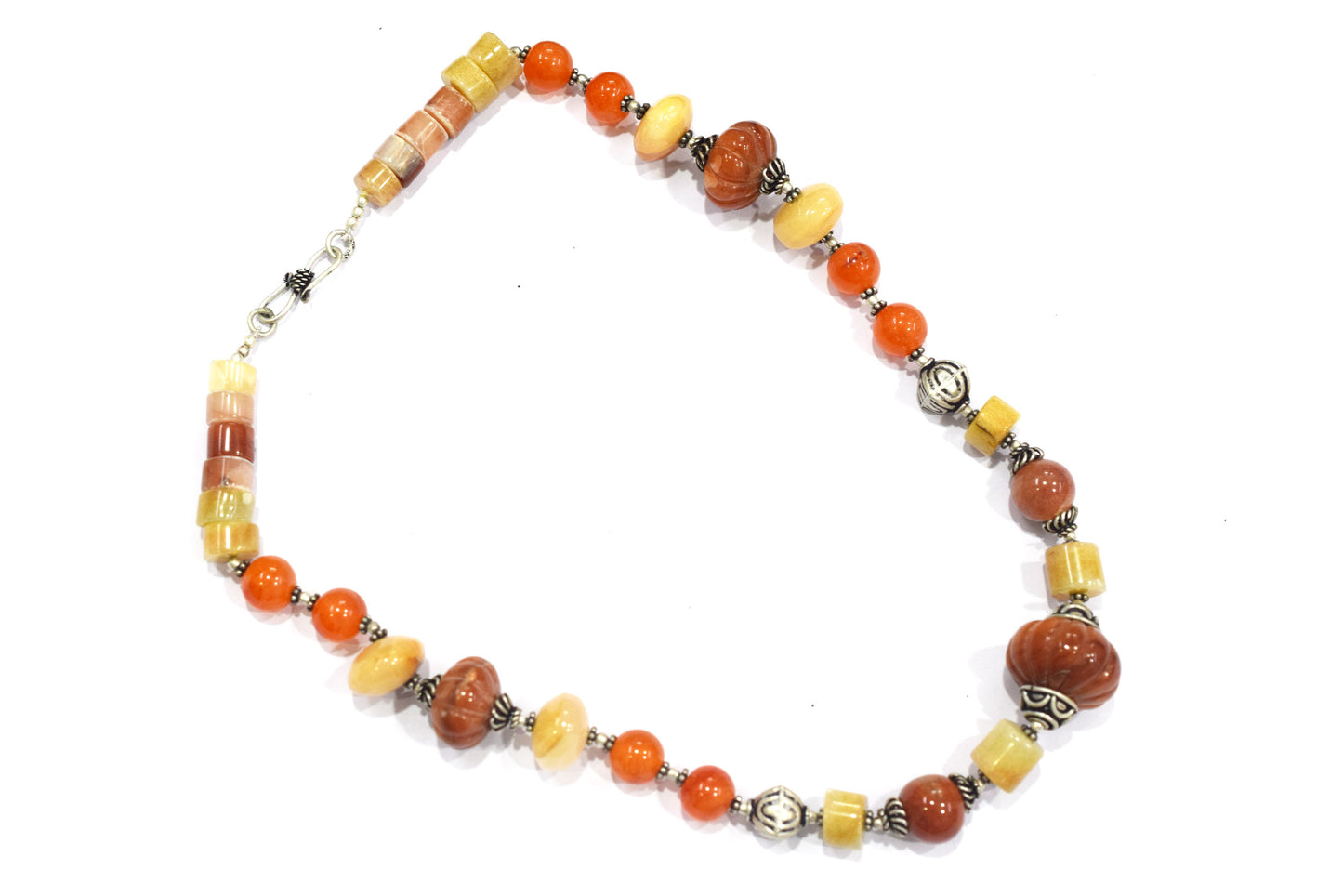Natural Carnelian and Agate Beaded Necklace – Handcrafted Gemstone Strand with Carved Pumpkin Focal Beads,32900
