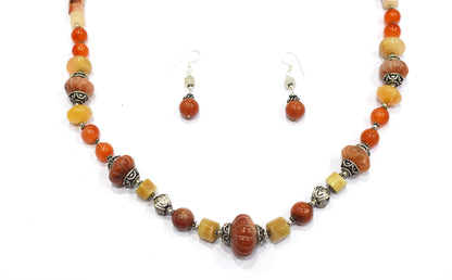 Natural Carnelian and Agate Beaded Necklace – Handcrafted Gemstone Strand with Carved Pumpkin Focal Beads,32937
