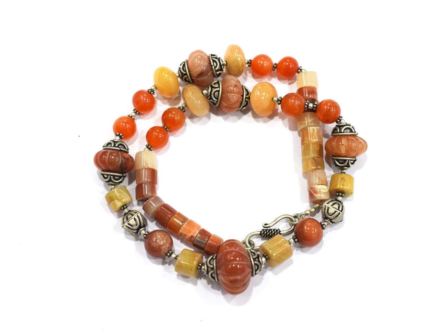 Natural Carnelian and Agate Beaded Necklace – Handcrafted Gemstone Strand with Carved Pumpkin Focal Beads,32937