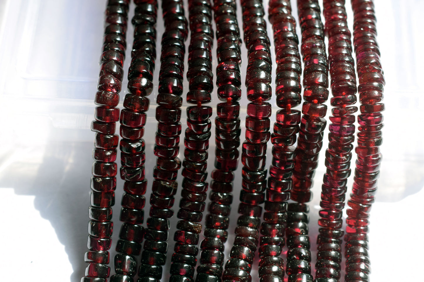 Natural Red Garnet Smooth Heishi Tyre Shape Beads ,Sold By Strand, 16 Inches ,5-5.50 mm , 33014