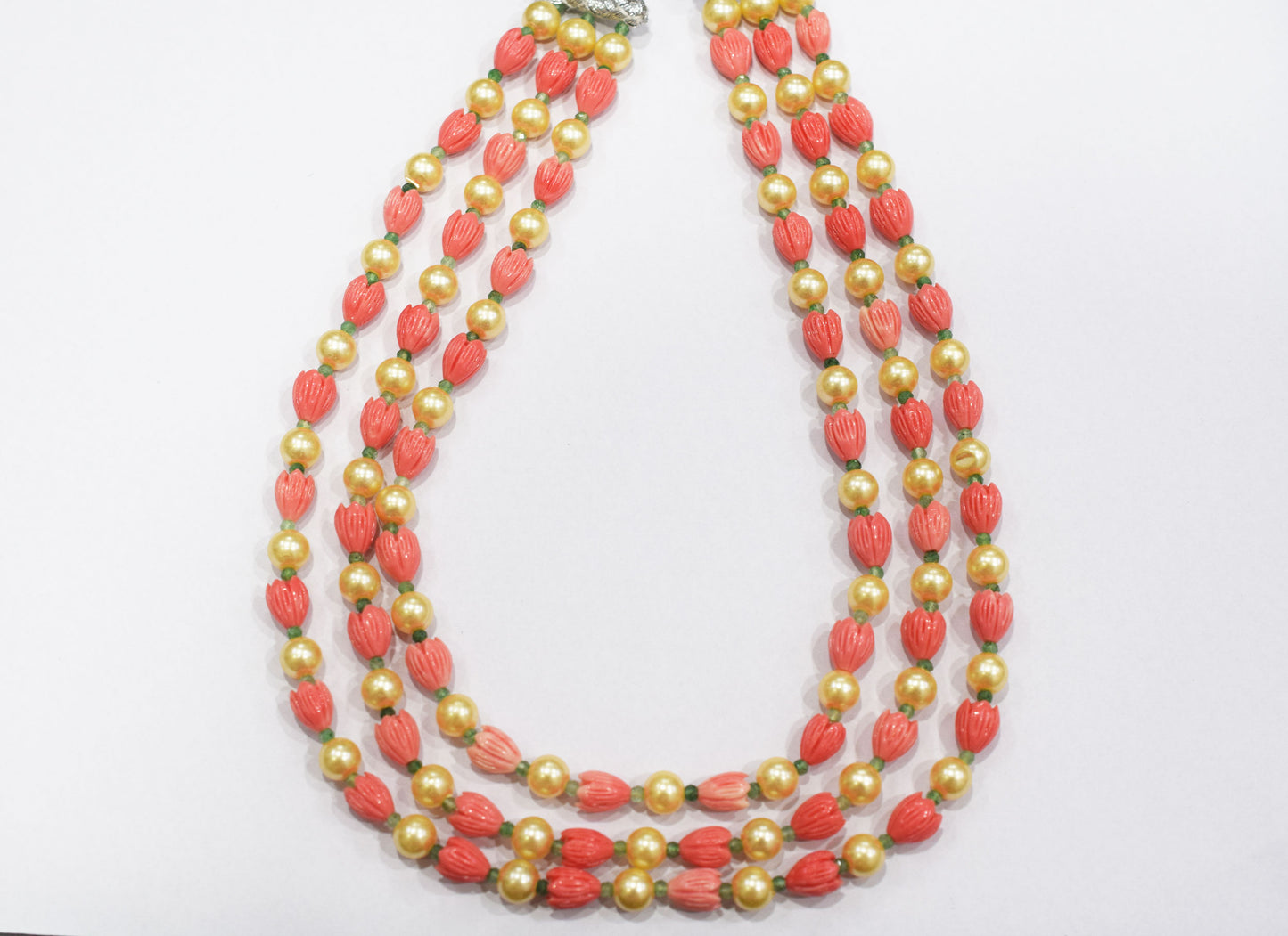 Ceramic Carved coral Flower and Synthetic pearl and grew strawberry beads Necklace , 8x10mm, 16 to 19 inches, 33JJE071
