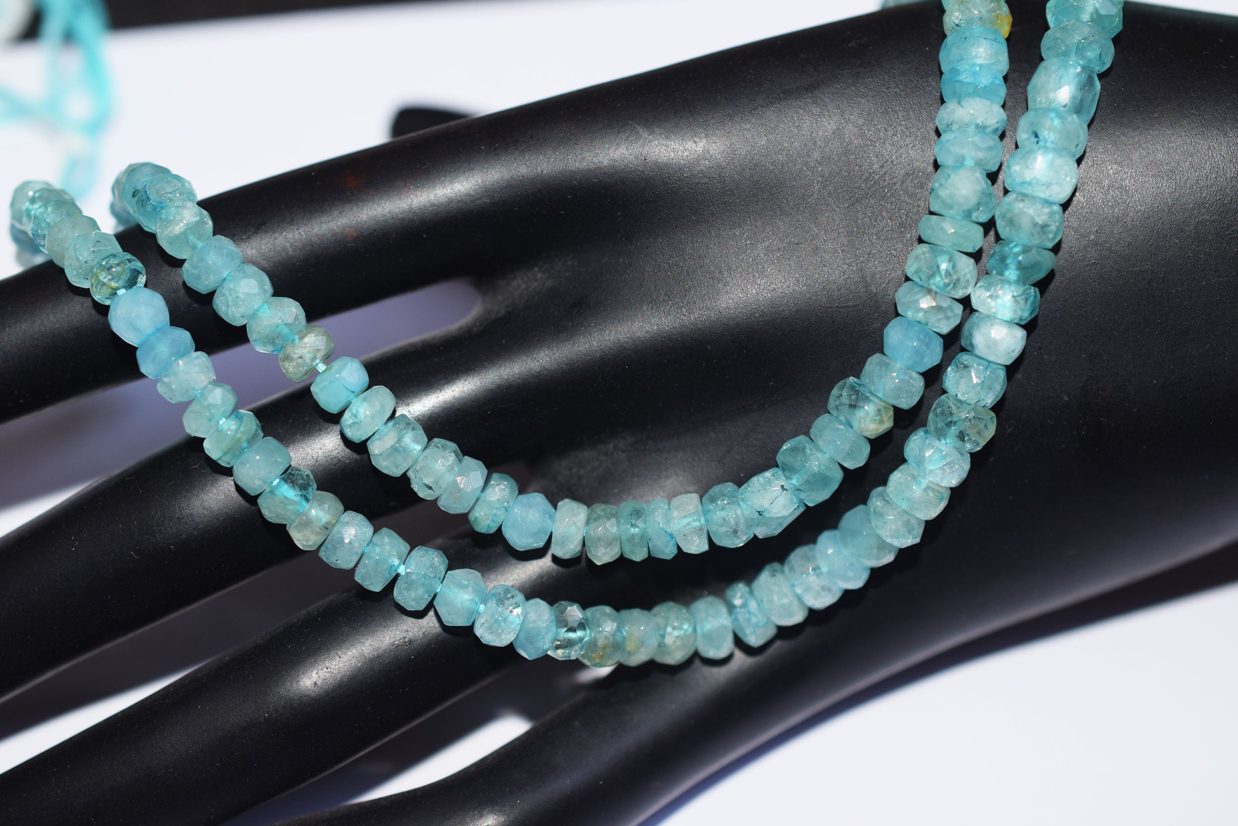 15 Inches Strand, Aquamarine Shaded Rondelle Faceted Beads Strand, Sold By Strand , Beads Size 5.00 To 6.00 mm , 33170