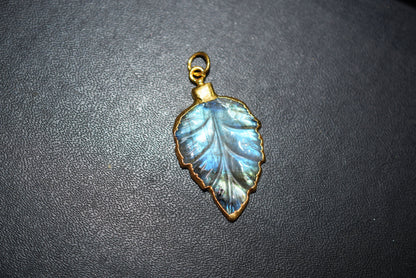 Labradorite Carved Leaf Electroplated Connector Charm, Sold By Piece ,21x33 mm ,60026
