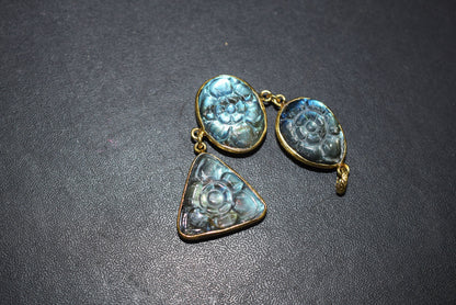 Labradorite 3 Stone Mughal Carved Long Pendant, Sold By Piece ,17x22 - 18x23 - 22x24 mm ,60027
