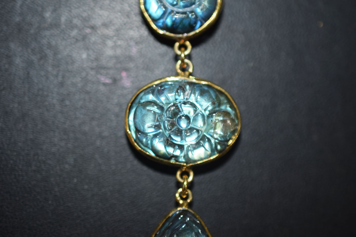 Labradorite 3 Stone Mughal Carved Long Pendant, Sold By Piece ,17x22 - 18x23 - 22x24 mm ,60027