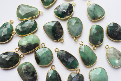 Natural Emerald Faceted Slice Shape Connector , Sold By Piece , 14 - 20 mm , RB-7289