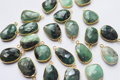 Natural Emerald Faceted Slice Shape Connector , Sold By Piece , 14 - 20 mm , RB-7289