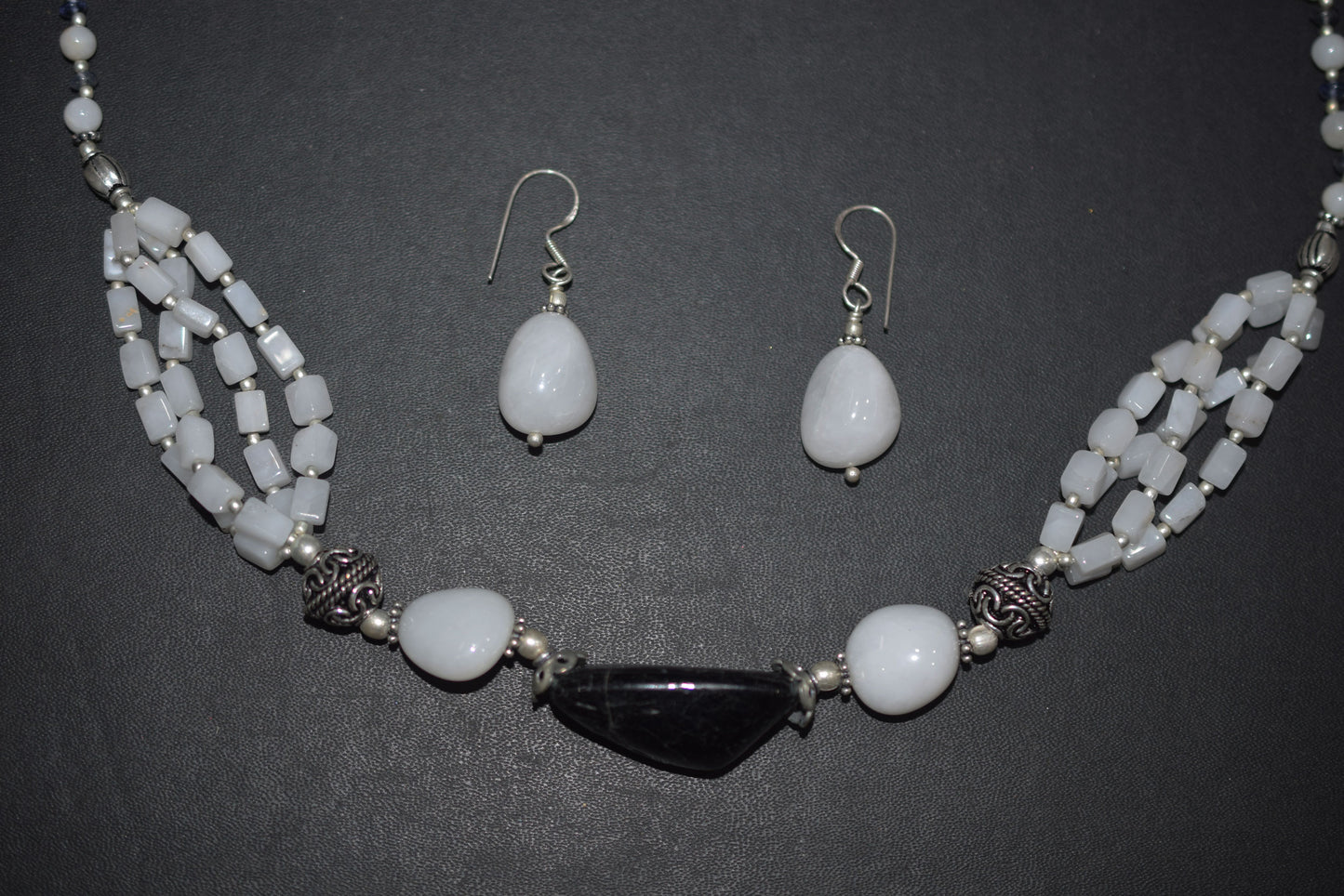 Natural Black Onyx White Agate Necklace Set, Handmade Multi Strand Beaded Statement Jewelry, Boho White Quartz Dangle Earring Set Gift For Her, BL-4603