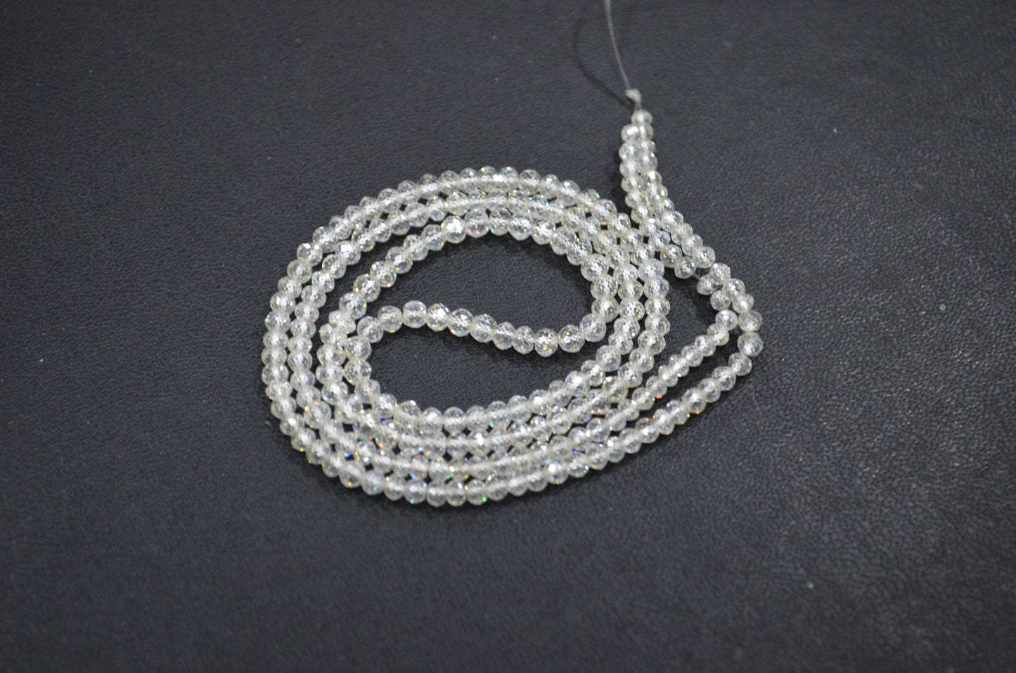 AAA White Diamond Faceted Rondelle Shape Beads , 9 Inches , 2.50 - 2.75 mm , DB-01