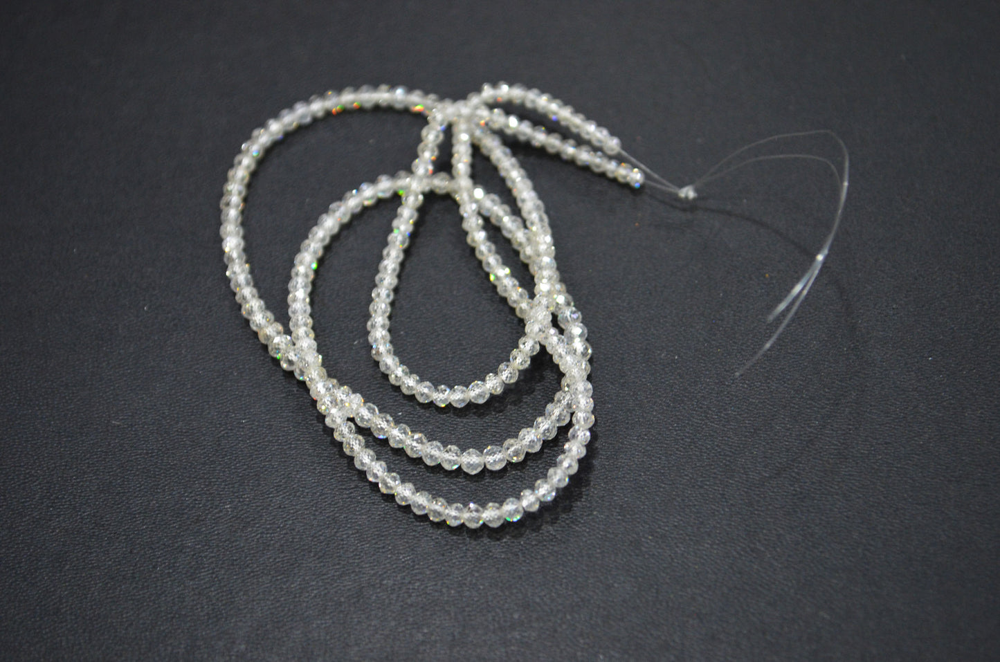 AAA White Diamond Faceted Rondelle Shape Beads , 9 Inches , 2.50 - 2.75 mm , DB-01