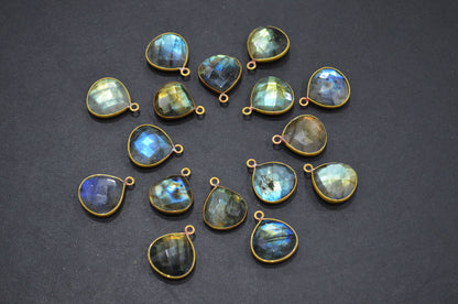 Labradorite Faceted Heart Shape Connector , Sold By Piece , 15 - 16 mm , RB-5419A