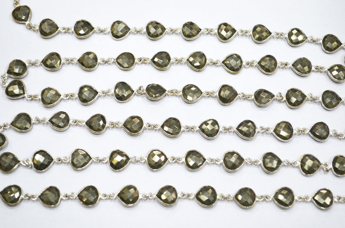 Natural Pyrite Faceted Heart Shape Connector Chain , 10 mm , RB-5742
