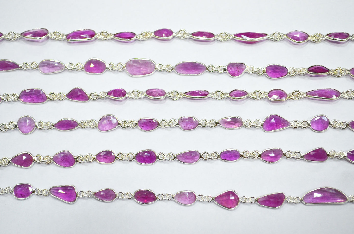 Mozambique Ruby Free Form Shape Connector Chain , 5 - 10 mm , RB-5873