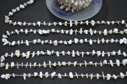 White Agate Smooth Irregular Flat Chips Shape Rosary Beaded Chain , 3 - 5 mm , RB-5880