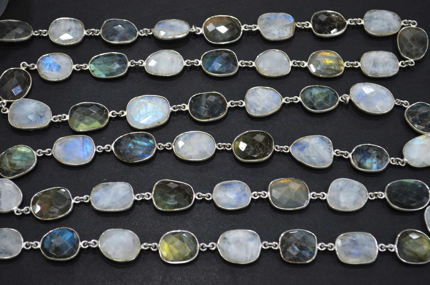 Labradorite Faceted Slice Shape Connector Chain , Rainbow Moonstone Slice Shape Bezel Link Chain , 20 - 24 mm , RB-5938