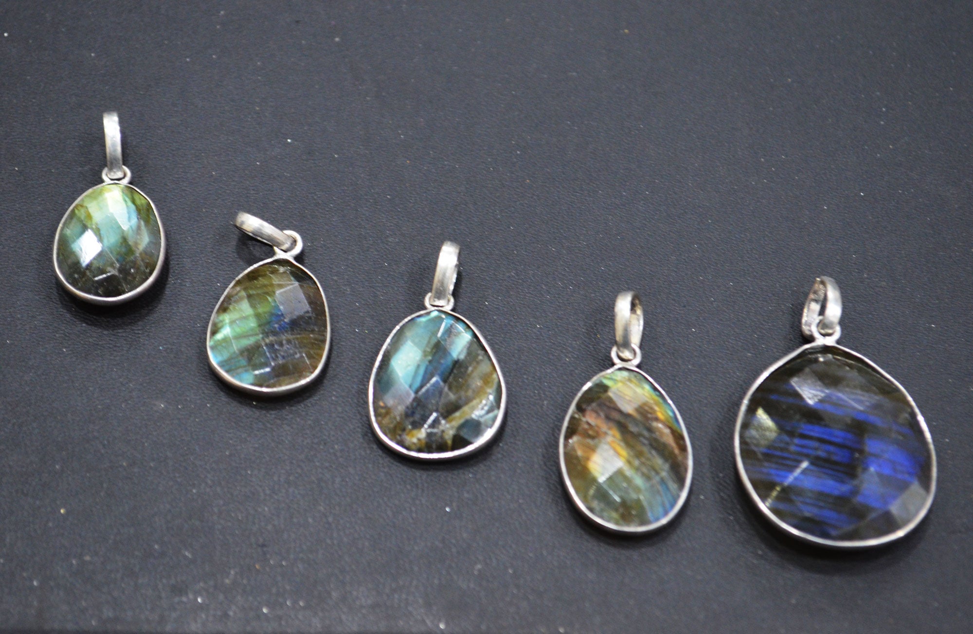 Labradorite Faceted Free Form Shape Pendant , Sold By Piece , Mix Size , RB-6404