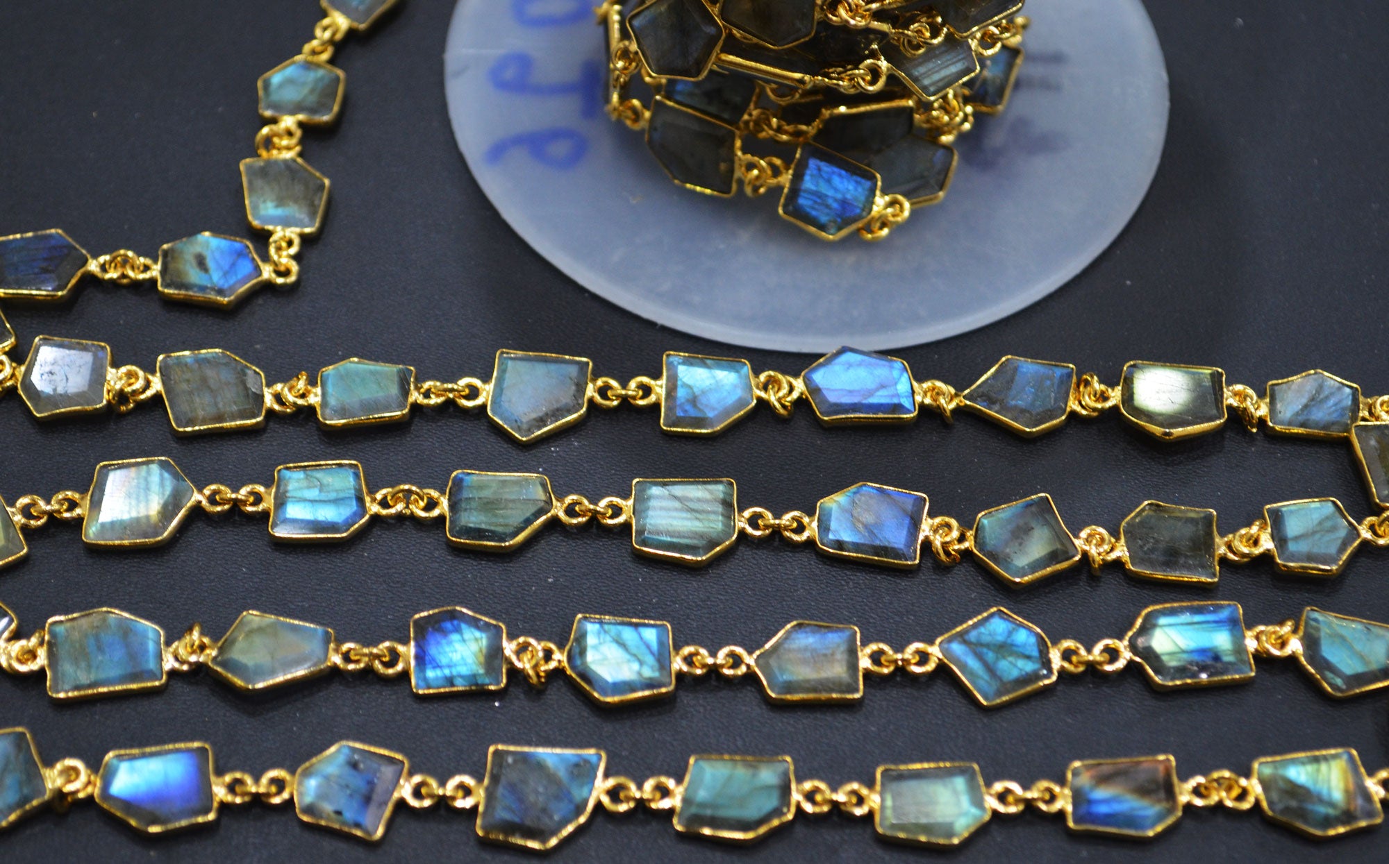 Labradorite Crown Cut Tablets Shape Connector Chain , 10 - 13 mm , RB-6727