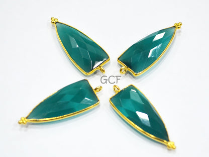 Green Onyx Hydro Glass Faceted Single Bail Connector ,Green Onyx Color Hydro Glass Arrowhead Shape Connector,Sold By Piece ,13x29 mm,RB-6974