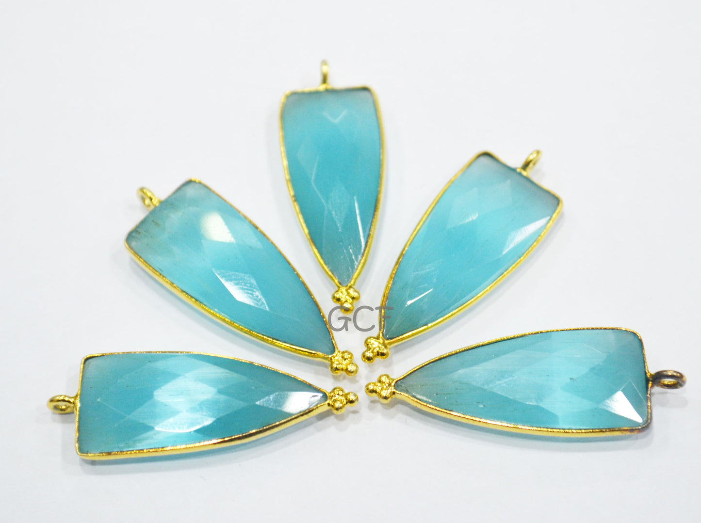 Sky Blue Color Hydro Glass Faceted Single Bail Connector , Sky Blue Hydro Glass Arrowhead Shape Connector ,Sold By Piece ,13x29 mm , RB-6975