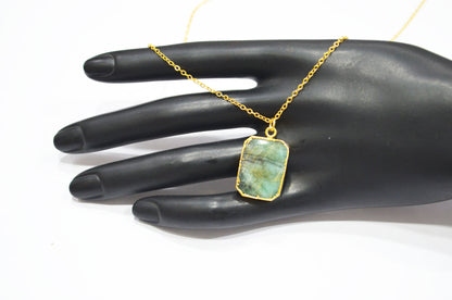 Sakota Emerald Smooth Square Shape Necklace With Lobster Lock And Adjustable Chain , 15x21 mm , RB-7323