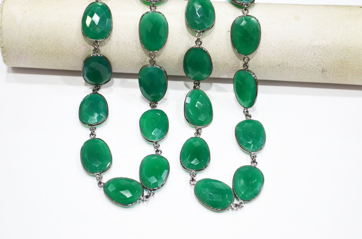 Green Onyx Faceted Egg Shape Connector Chain , 16x21 - 17x23 mm , RB-7383