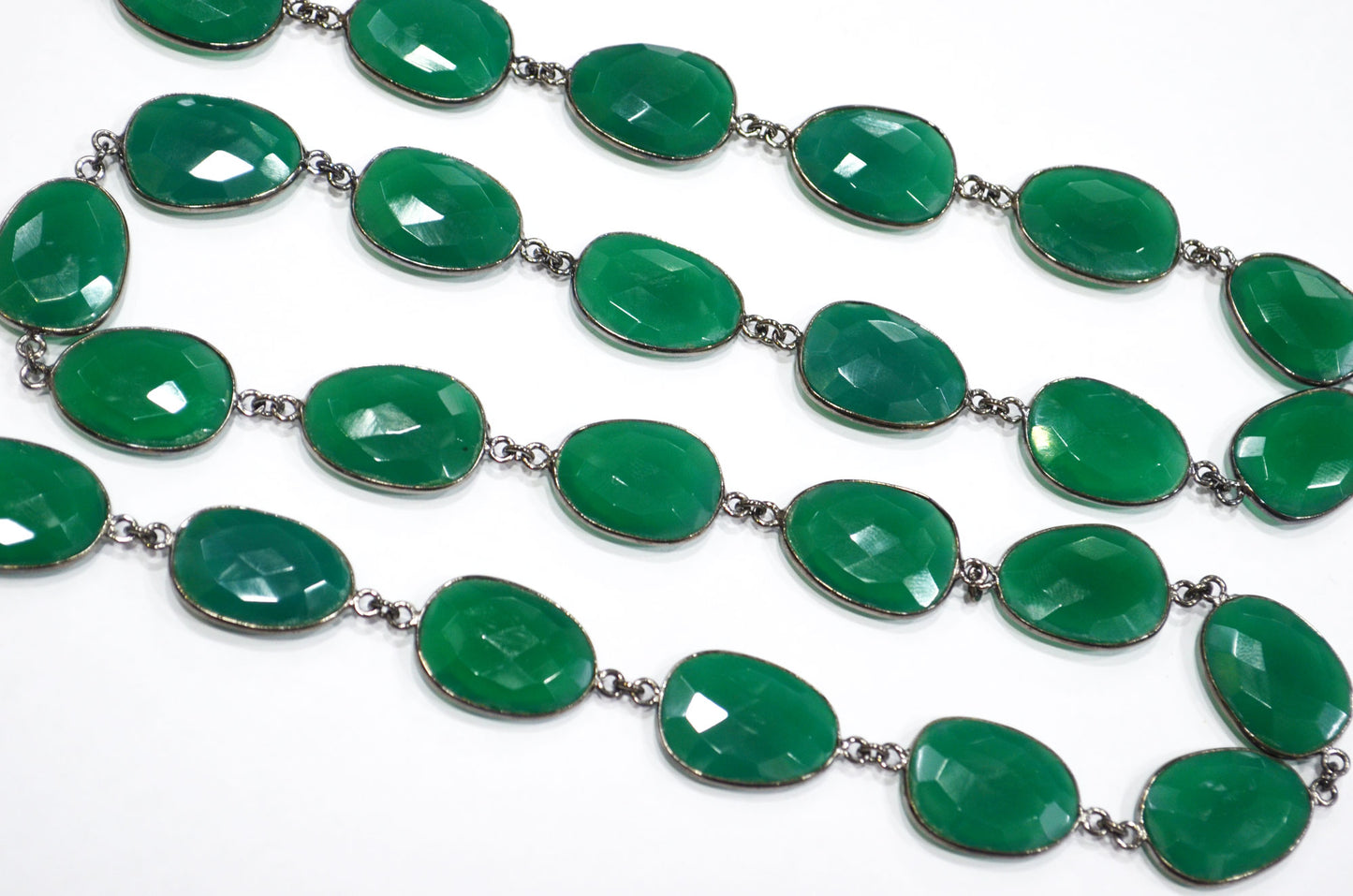 Green Onyx Faceted Egg Shape Connector Chain , 16x21 - 17x23 mm , RB-7383