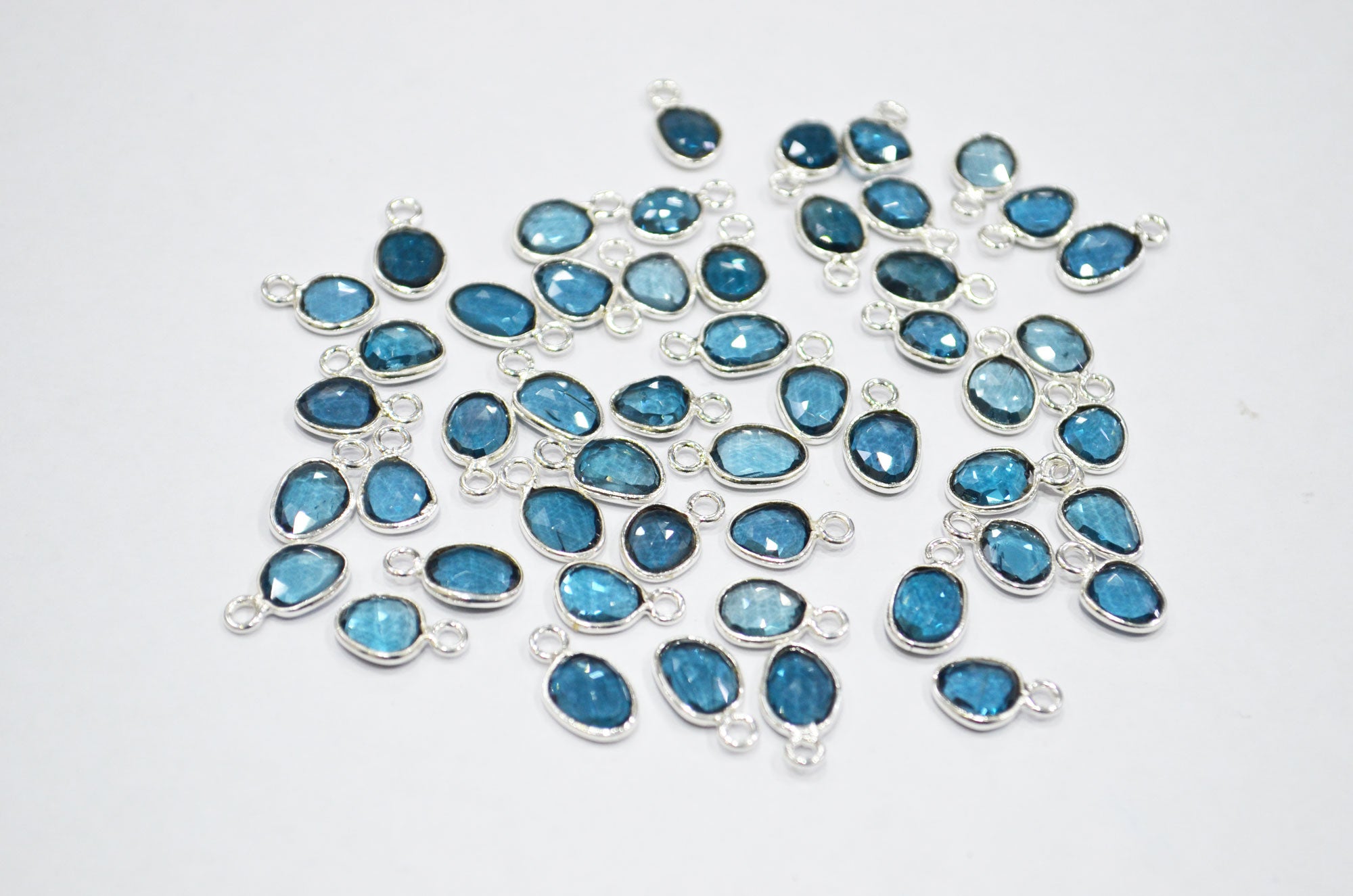 Natural London Blue Topaz Faceted Free Form Shape Connector , Sold By Piece , 6x8 - 8x10 mm , RB-7408