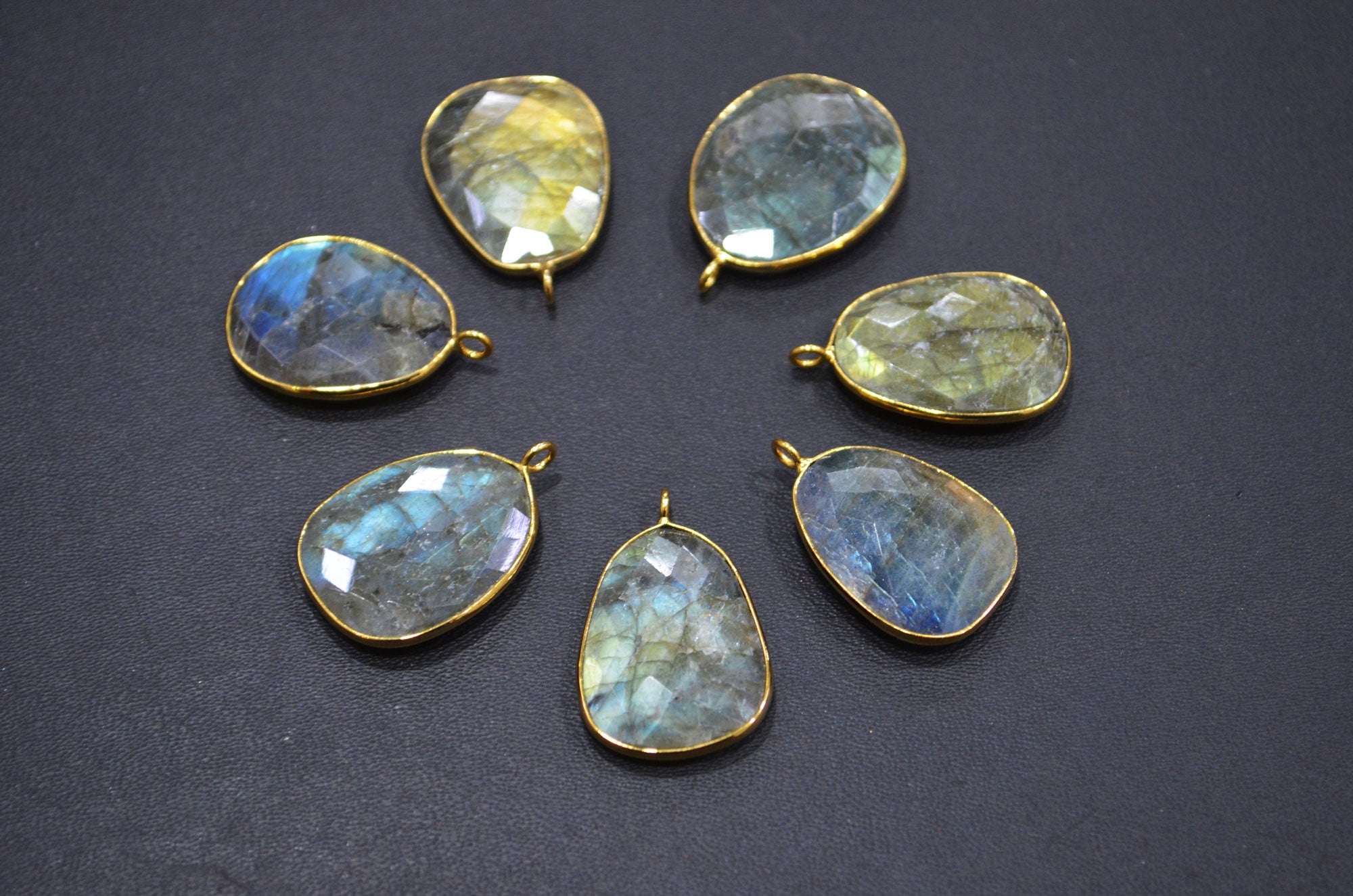 Pack Of 8 Piece Labradorite Faceted Slice Shape Connector , Sold By Piece , 23 - 27 mm , RB-7520